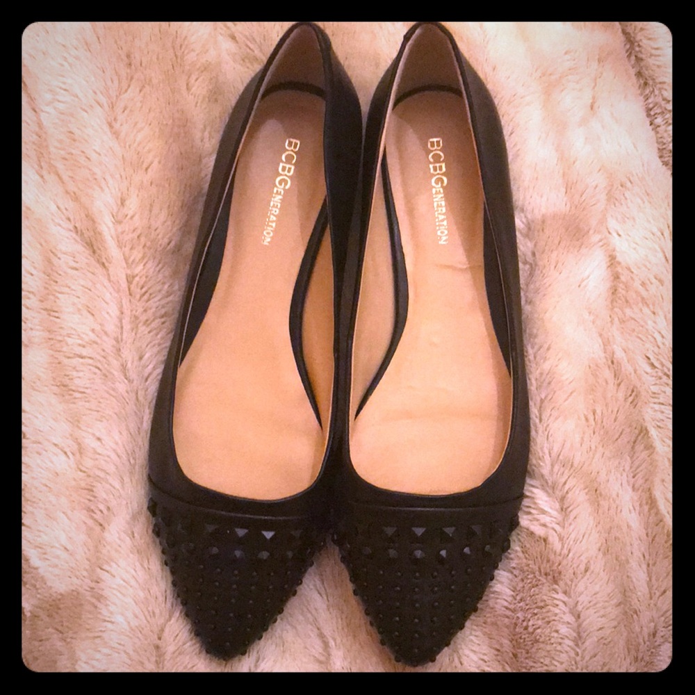 Bcbg black flats